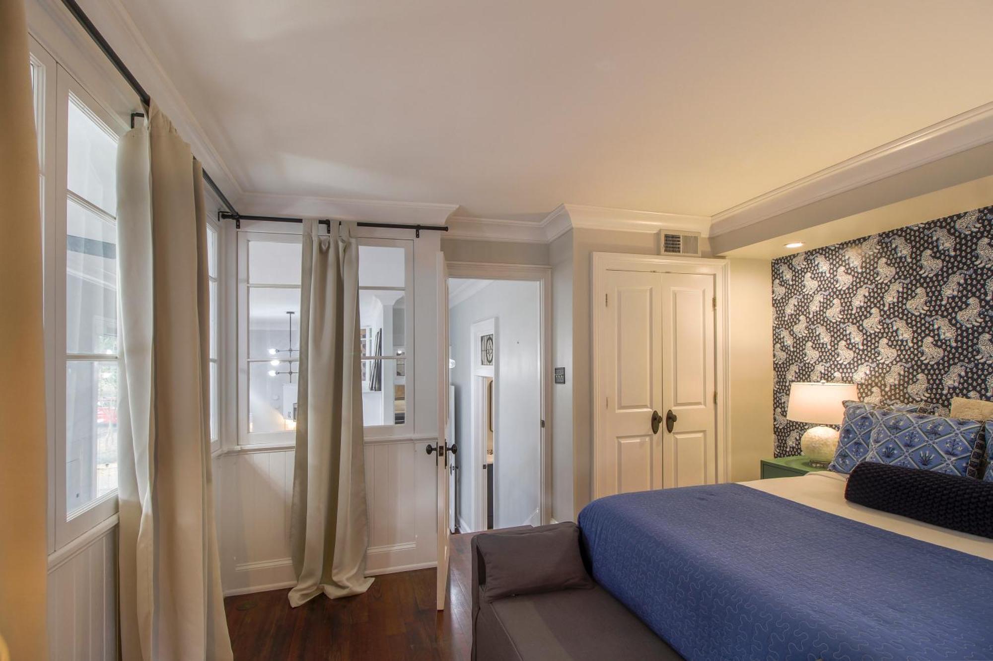 Walk To It All In Downtown, Double King Beds 서배너 외부 사진